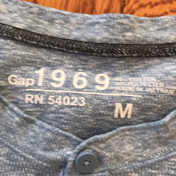 Men’s long sleeve shirt, Lt. Blue, Medium - Picture 3 of 4